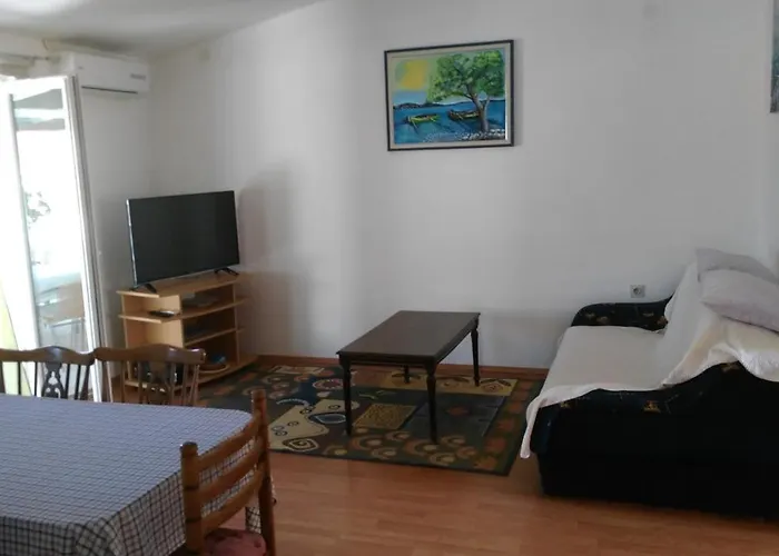 Apartments With Parking Space Vir - 11812