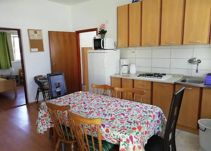 With Parking Space - 11812 アパート